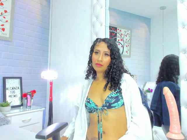 AngelinaKorss webcam