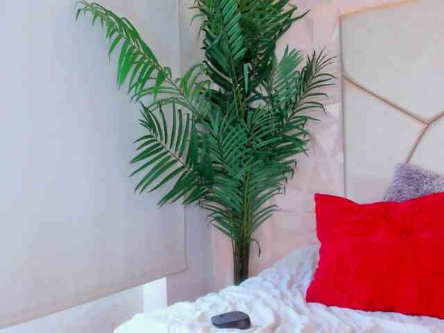 AngelinaKorss webcam