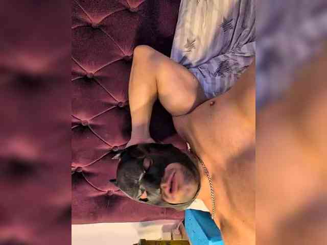 BeastandPeach webcam