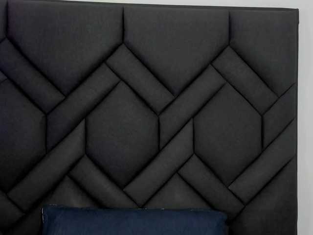 LunaBigtits's BongaCams show and profile