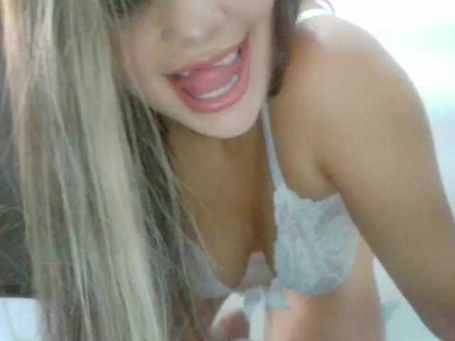 Sirenasecrets's BongaCams show and profile