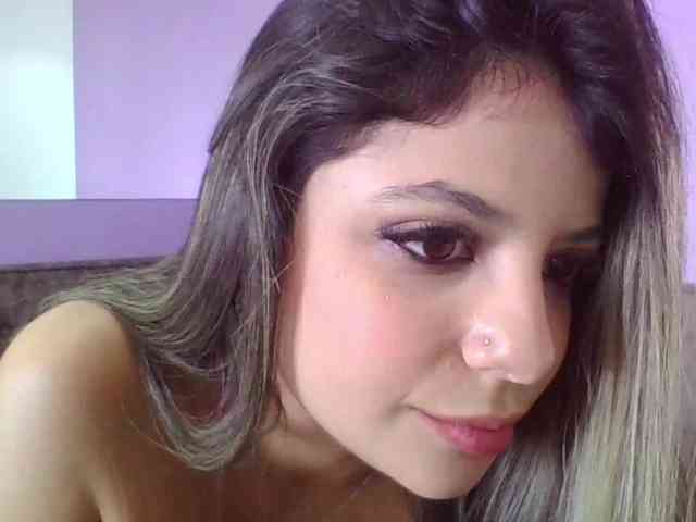 Sirenasecrets webcam