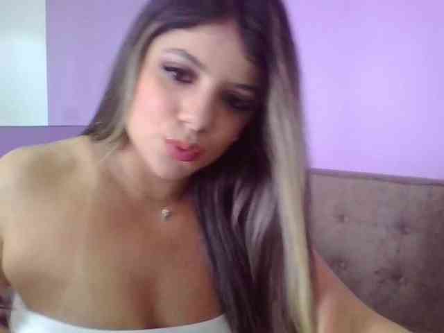 Sirenasecrets webcam