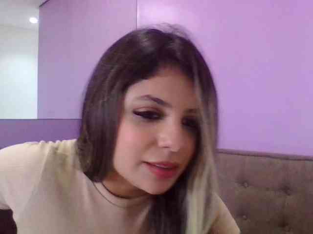 Sirenasecrets webcam