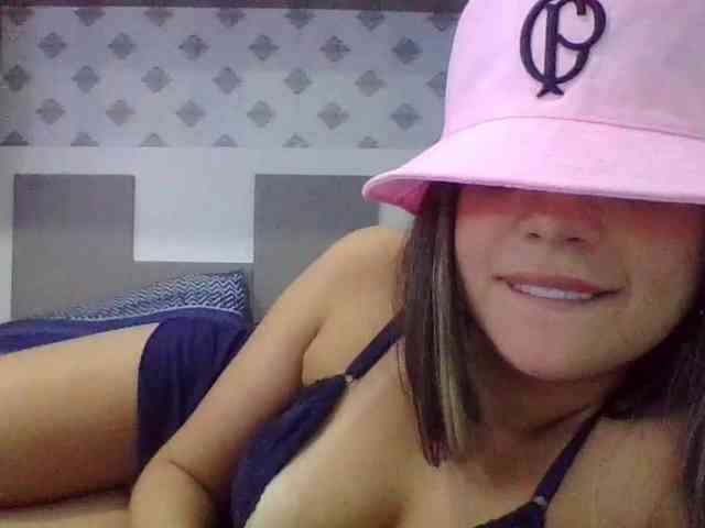 Sirenasecrets webcam