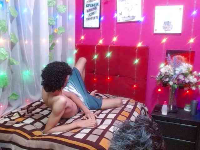 LATINSHUGECOCK LATINSHUGECOCK