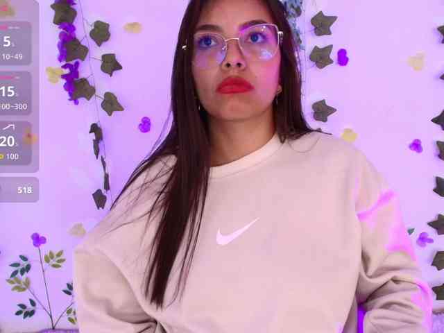 Ariana-Castillo webcam