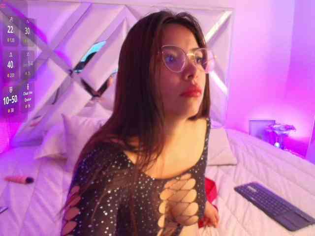 Ariana-Castillo webcam