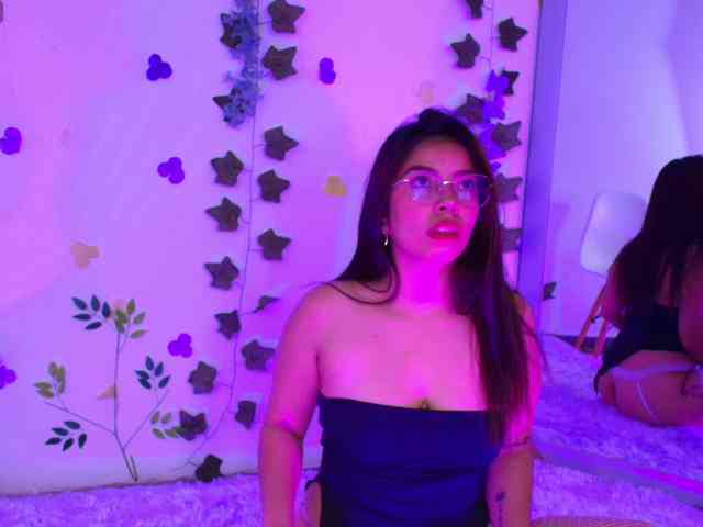 Ariana-Castillo webcam