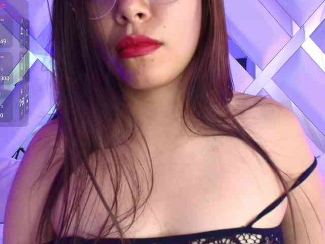 Ariana-Castillo webcam