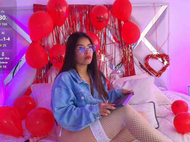 Ariana-Castillo webcam