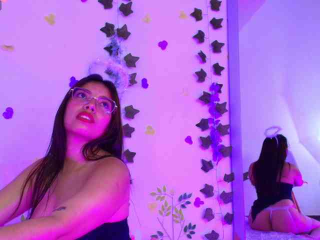 Ariana-Castillo webcam