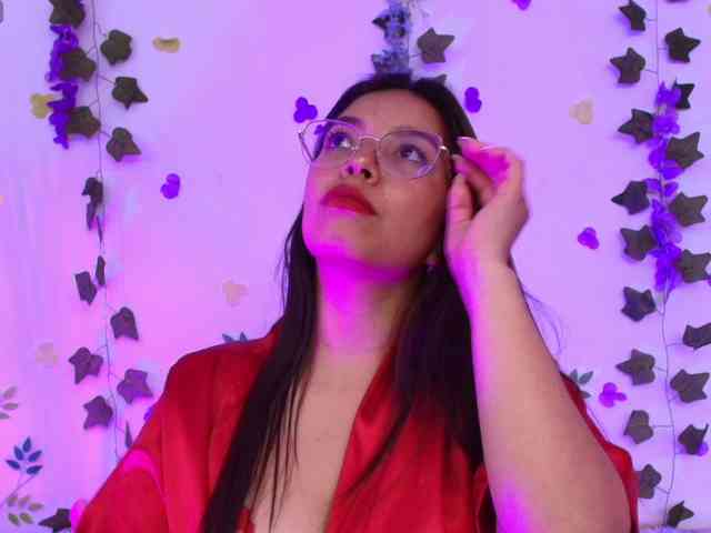 Ariana-Castillo webcam