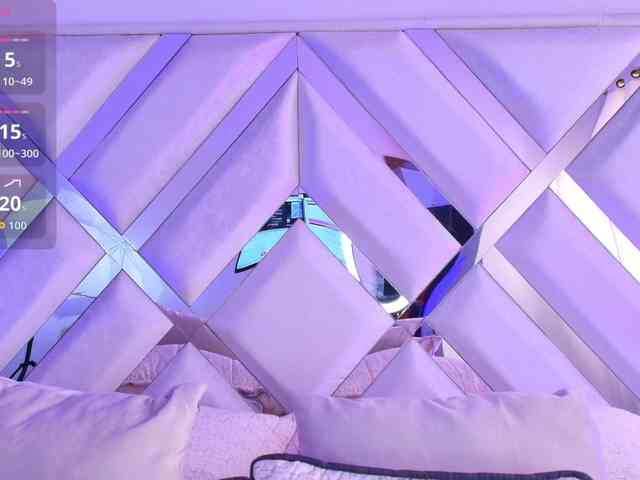 Ariana-Castillo webcam