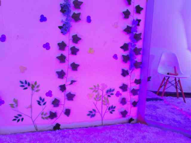 Ariana-Castillo webcam