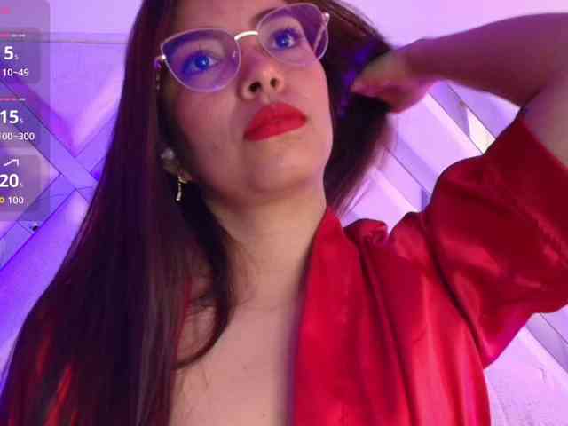 Ariana-Castillo Ariana-Castillo