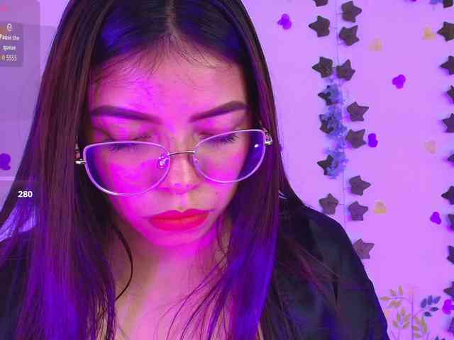 Ariana-Castillo Ariana-Castillo