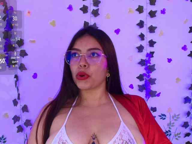 Ariana-Castillo webcam