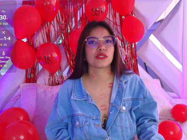 Ariana-Castillo webcam