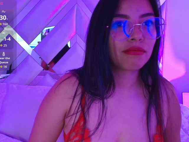 Ariana-Castillo webcam