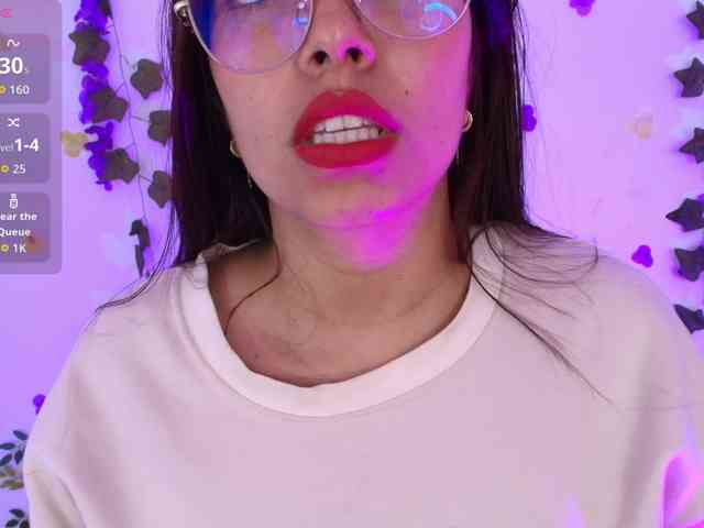 Ariana-Castillo webcam