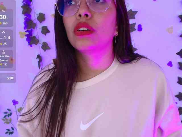 Ariana-Castillo webcam