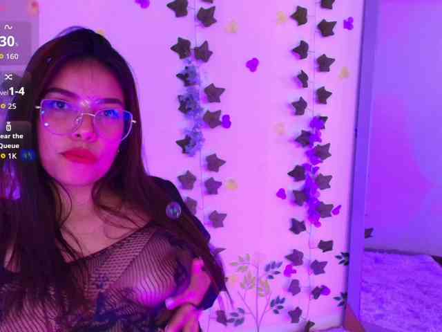 Ariana-Castillo webcam