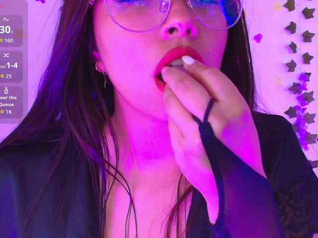 Ariana-Castillo webcam