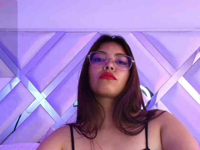 Ariana-Castillo webcam