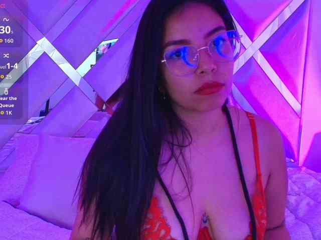 Ariana-Castillo webcam