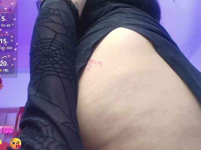 Ariana-Castillo webcam