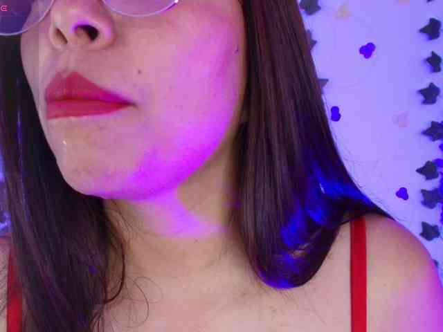 Ariana-Castillo webcam