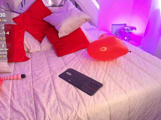 Ariana-Castillo webcam