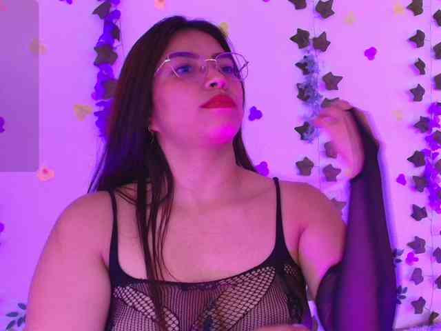 Ariana-Castillo webcam