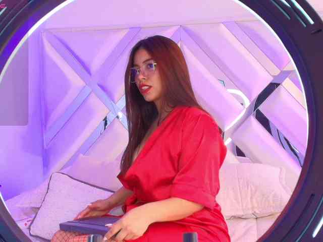 Ariana-Castillo webcam