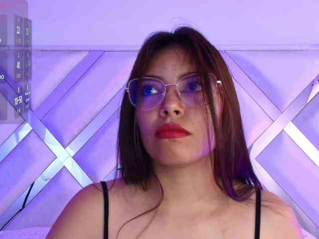 Ariana-Castillo webcam