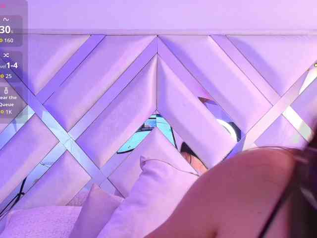 Ariana-Castillo webcam