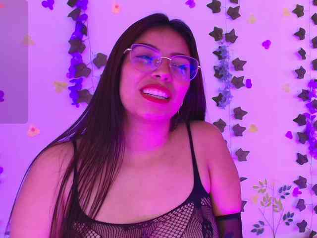 Ariana-Castillo webcam