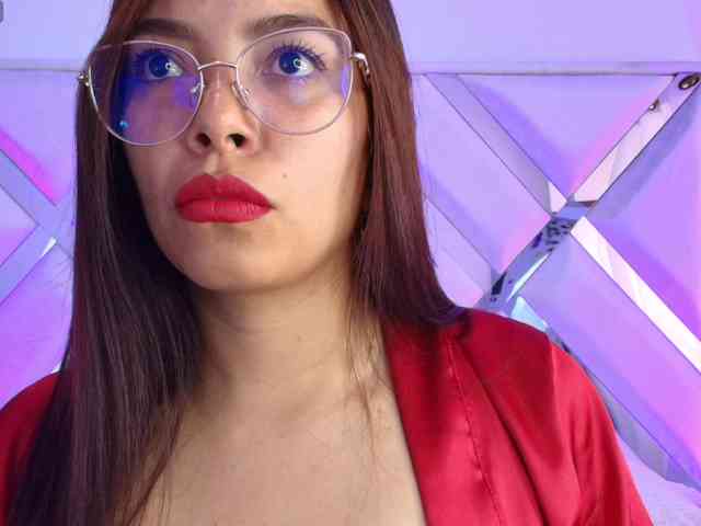 Ariana-Castillo webcam