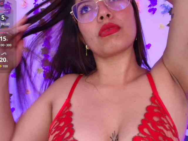 Ariana-Castillo webcam