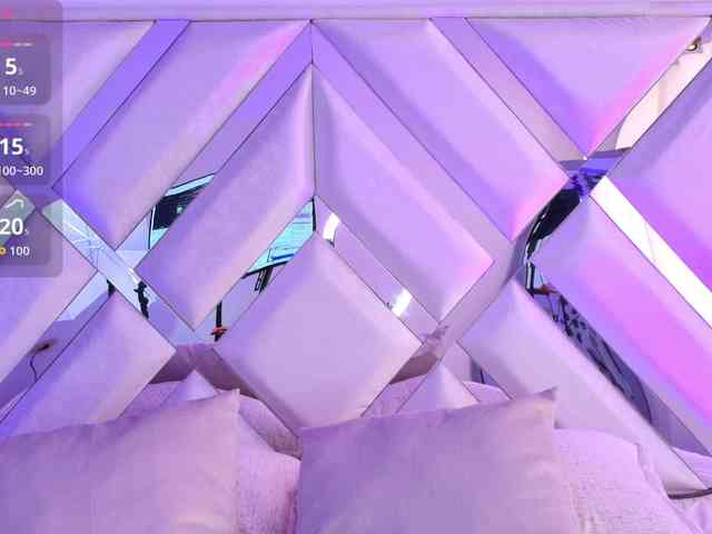 Ariana-Castillo webcam