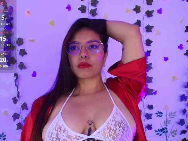 Ariana-Castillo webcam