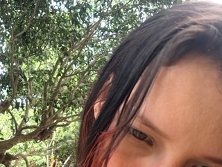 Esmeralda-2petit Porn Show