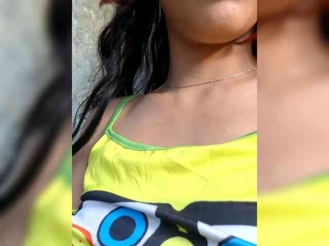 Esmeralda-2petit webcam