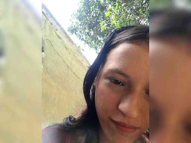 Esmeralda-2petit webcam