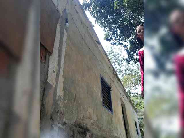 Esmeralda-2petit webcam