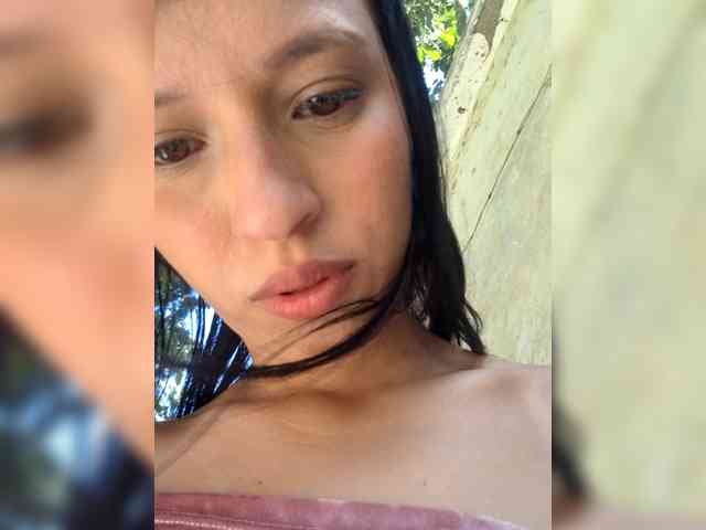 Esmeralda-2petit webcam