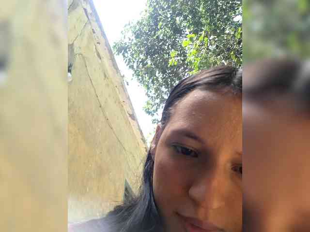 Esmeralda-2petit webcam