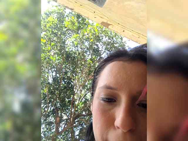 Esmeralda-2petit webcam