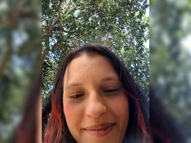 Esmeralda-2petit webcam